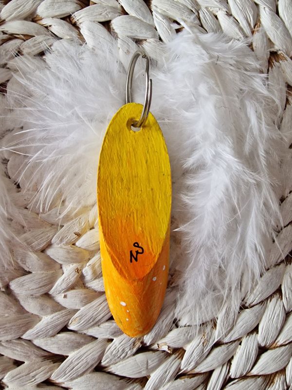 Schlüssel-/Taschenanhänger * Engel * handbemalt * Holz * Rot-Orange-Gelb * Herz